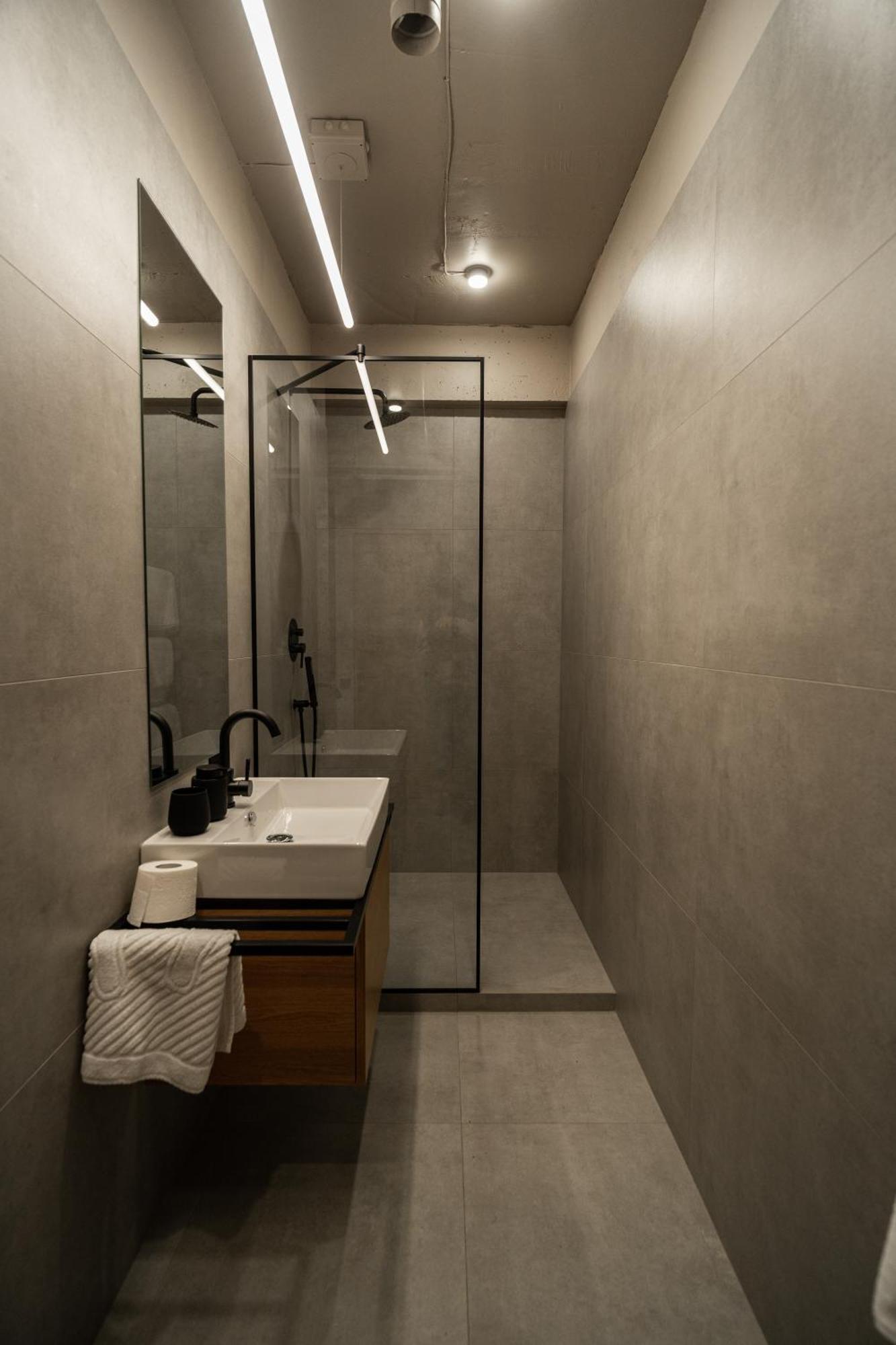 Hotel Miramar Smart Room Kovel' Exterior photo